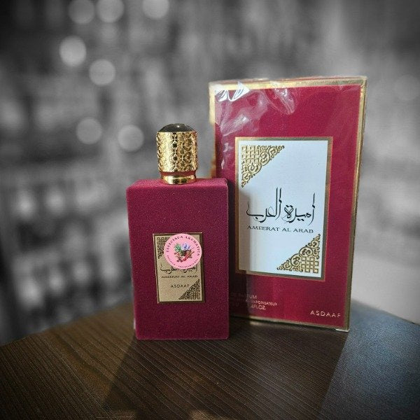 Asdaaf Ameerat Al Arab EDP 100ml - Perfume Arabe Mujer Floral Frutal Rojo MDQ